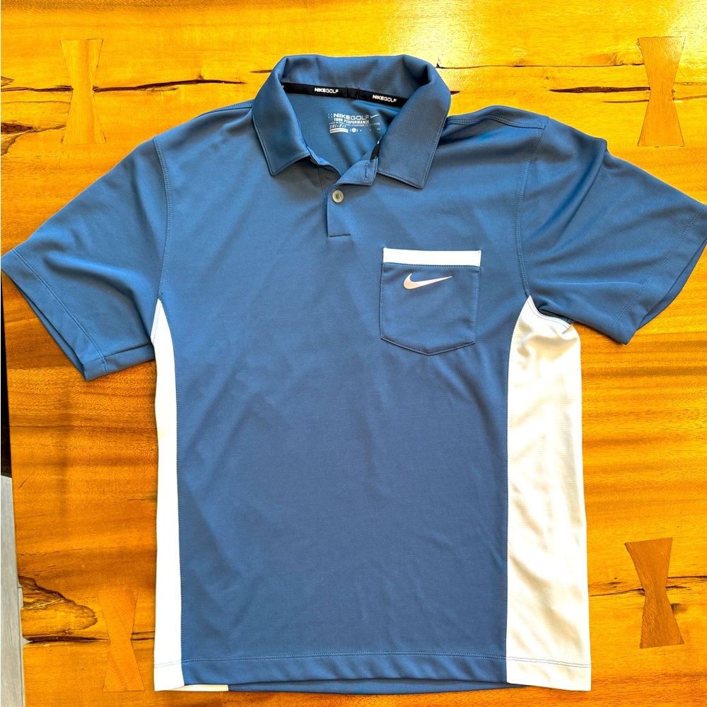 Men’s Nike golf shirt
